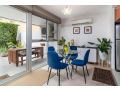 Trendy Braddon 1-Bed Apartment with Lush Courtyard Apartment, Canberra - thumb 6