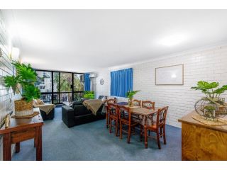 Surfers Paradise- meters from the beach! Apartment, Gold Coast - 4