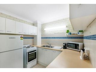 Surfers Paradise- meters from the beach! Apartment, Gold Coast - 5