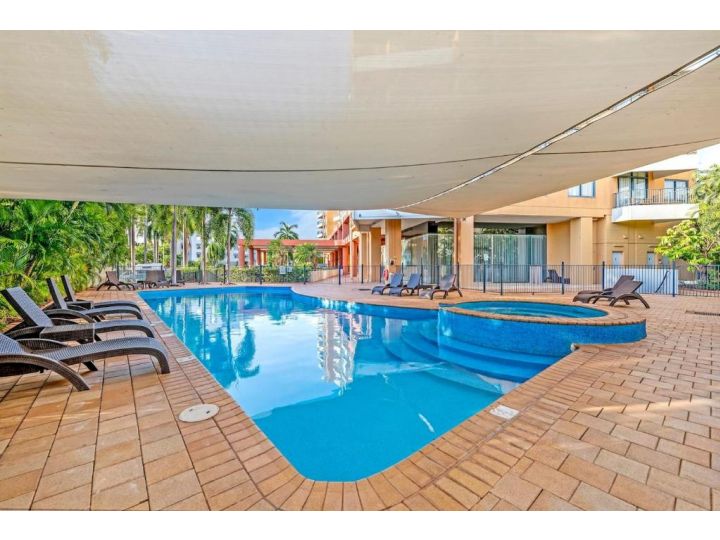 Tropical Dream Stay at The Esplanade with Pool Apartment, Darwin - imaginea 2