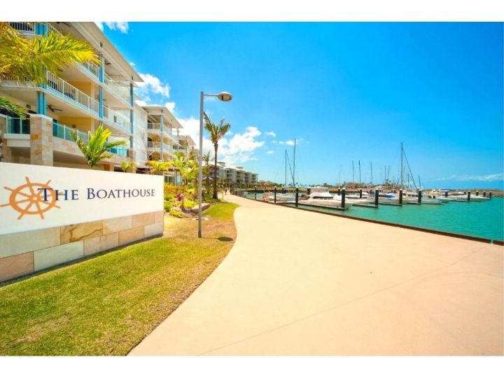 Tropical Marina Lifestyle at The Port of Airlie Apartment, Airlie Beach - imaginea 16