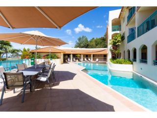 Tropical Oasis, Million Dollar Views, 2 Pools Apartment, Cannonvale - 2