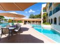 Tropical Oasis, Million Dollar Views, 2 Pools Apartment, Cannonvale - thumb 2