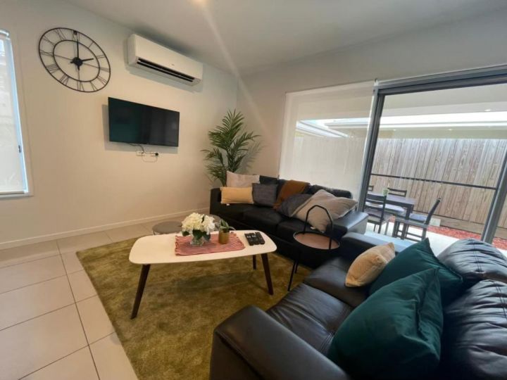 Tropical Ocean Vibe Holiday House in Strathpine Guest house, Queensland - imaginea 20
