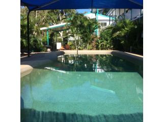 Tropical Palms Resort & 4WD Hire Hotel, Picnic Bay - 3