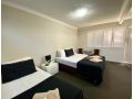 Tropicana Motel Hotel, Gold Coast - thumb 18