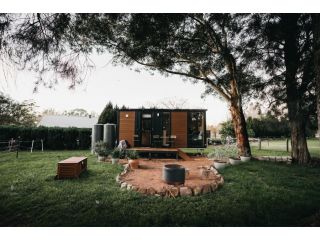 True Colours Tiny House Guest house, Berry - 2
