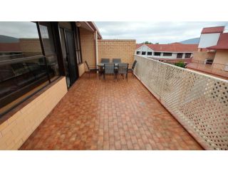 Tuggeranong Shortstay - Family Special Apartment, New South Wales - 3
