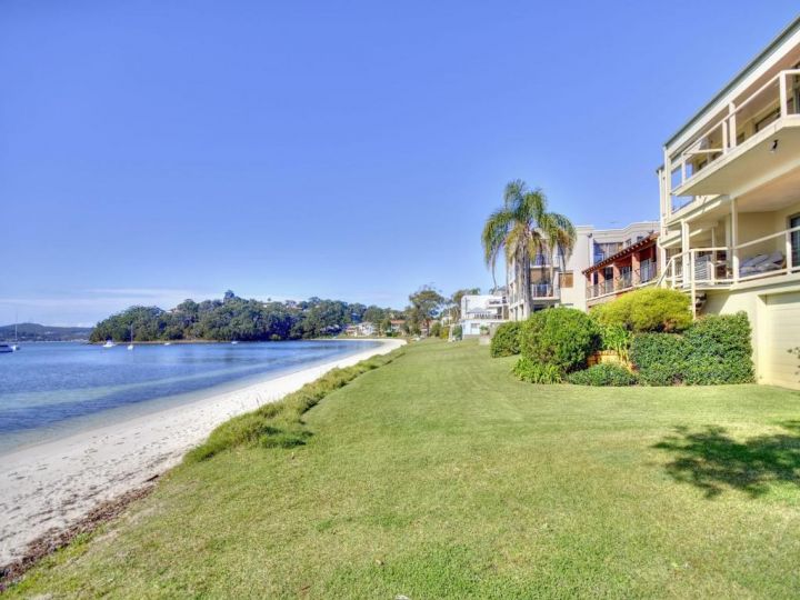 Tuscan Waterfront, Unit 1/213 Soldiers Point Road Apartment, Salamander Bay - imaginea 15