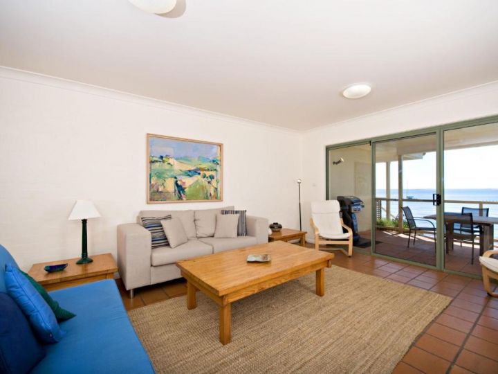 Tuscan Waterfront, Unit 1/213 Soldiers Point Road Apartment, Salamander Bay - imaginea 5