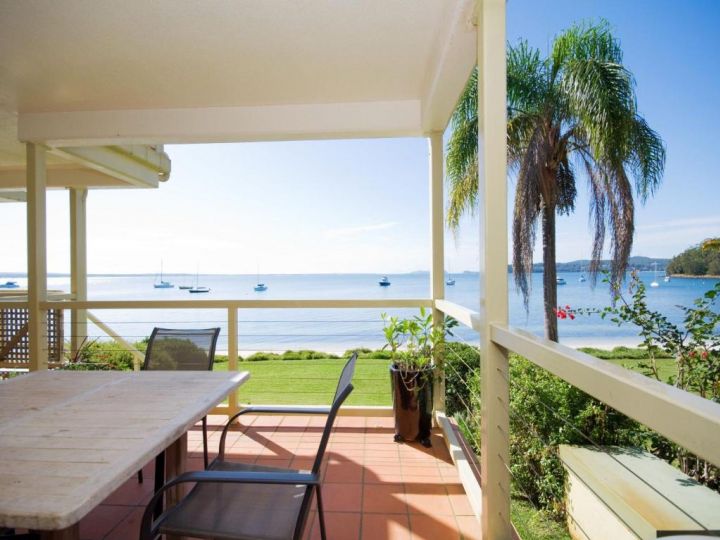 Tuscan Waterfront, Unit 1/213 Soldiers Point Road Apartment, Salamander Bay - imaginea 4