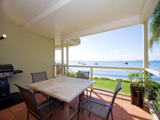 Tuscan Waterfront, Unit 1/213 Soldiers Point Road Apartment, Salamander Bay - 3