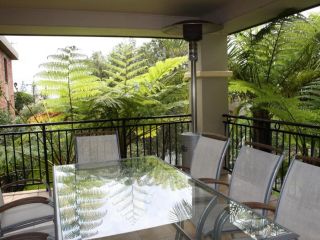 Terrigal Convenience With Indoor Spa and Balcony Guest house, Terrigal - 2