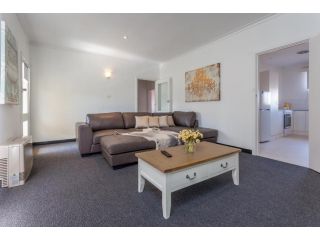 Twelve Errard Apartment, Ballarat - 2