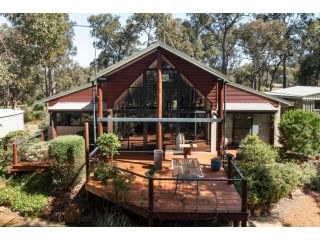 Twilight Ridge - Experience the true Down South Guest house, Quindalup - 2