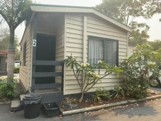 Twin Dolphins Holiday Park Campsite, Tuncurry - 5
