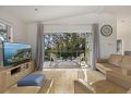 Twin Haven Waterfront Home 5 Minute Drive from Hyams Beach Guest house, Erowal Bay - thumb 1