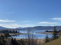 Twin Seasons 4 - Lake and Mountain Views Guest house, Jindabyne - thumb 3