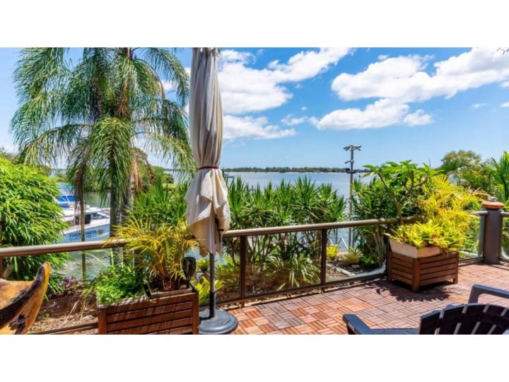 Two Storey Unit With Breathtaking Views Guest house, Queensland - imaginea 6