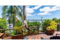 Two Storey Unit With Breathtaking Views Guest house, Queensland - thumb 6