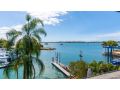 Two Storey Unit With Breathtaking Views Guest house, Queensland - thumb 2