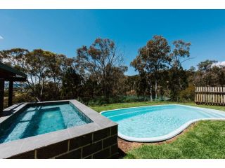 'Tyalla Lodge' Unique Luxe Design in the Mountains Guest house, Mudgee - 3