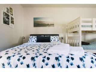Ultimate Beach Retreat Aus Apartment, Torquay - 4