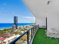 Ultimate Sky Home in Central Broadbeach Apartment, Gold Coast - thumb 12