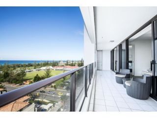 Ultra Broadbeach Hotel, Gold Coast - 4