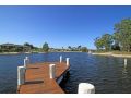 Unbeatable Waterfront Location Guest house, Sussex inlet - thumb 4