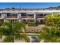 Unit 1 Rainbow Surf - Modern, two storey townhouse with large shared pool, close to beach and shop Guest house, Rainbow Beach - thumb 17