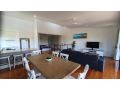Unit 1 Rainbow Surf - Modern, two storey townhouse with large shared pool, close to beach and shop Guest house, Rainbow Beach - thumb 4
