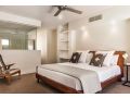 Contemporary & Comfortable Holiday Living, Little Cove Apartment, Noosa Heads - thumb 7