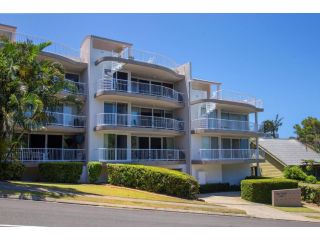 Unit 2 Point Break Apartments, 1-3 Point Arkwright, Linen Incl Apartment, Yaroomba - 1