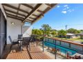 Unit 2 Rainbow Surf - Modern, double storey townhouse with large shared pool, close to beach and shops Guest house, Rainbow Beach - thumb 2