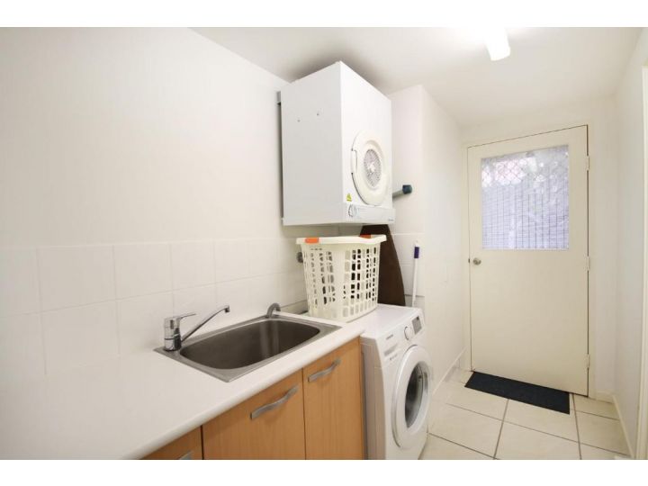 Unit 2 &#x27;Sea Breeze Villas&#x27;, Coolum Beach Apartment, Coolum Beach - imaginea 14