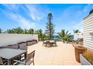 Unit 207 Plantation - Rainbow Beach, Ocean Facing - Plantation Resort Unit, Incredible Views, Top Floor Guest house, Rainbow Beach - 1