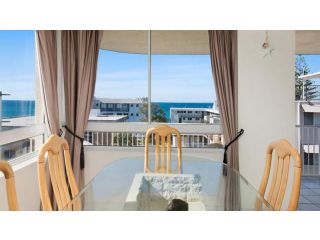 Unit 3 Casand Chase, Kings Beach Guest house, Caloundra - 2