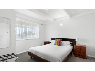 Unit 3 @ Ocean Bridge Guest house, Lakes Entrance - 5