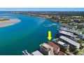 Absolute Waterfront On The Pumicestone Passage Guest house, Caloundra - thumb 15