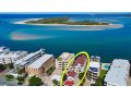 Absolute Waterfront On The Pumicestone Passage Guest house, Caloundra - thumb 4