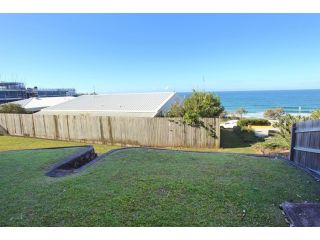 Unit 4 'Ocean Air', Coolum Beach Apartment, Coolum Beach - 4