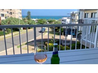 Unit 6 Edmund Shores Kings Beach Guest house, Caloundra - 1