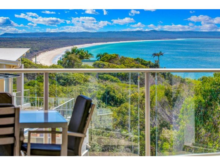 Unit 9 - 103 Cooloola Drive - Rainbow Beach - Stunning Ocean Views - Seabreezes - Aircon - Wi-Fi Guest house, Rainbow Beach - imaginea 19