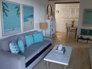 Bribie Island Unit - Amazing Beaches & Lifestyle! Apartment, Bongaree - 4