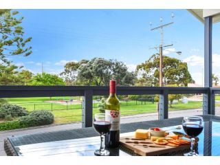 'Hope House' - Encounter Bay Guest house, South Australia - 1