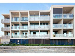 The Frontage Resort-Style Apartment Apartment, Victor Harbor - 1