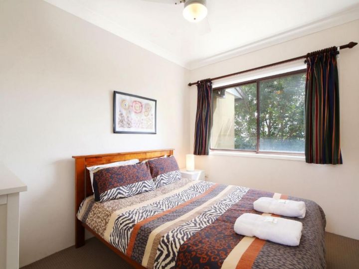 Family Beachside Getaway with BBQ and Patio Guest house, Terrigal - imaginea 6