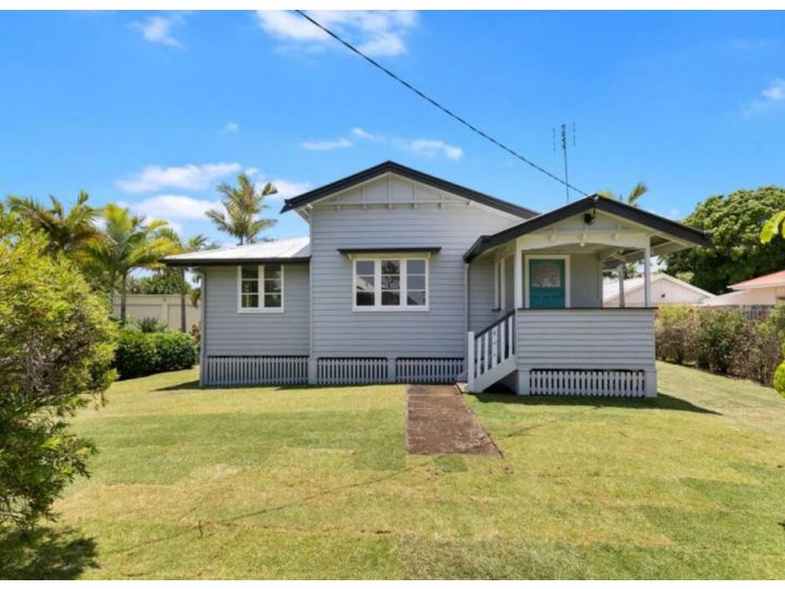 Urangan Family Friendly home with views, wifi, wine Guest house, Queensland - imaginea 13