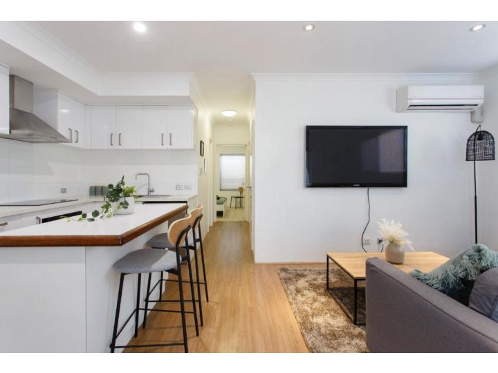 Urban Living Apartment, Perth - imaginea 6